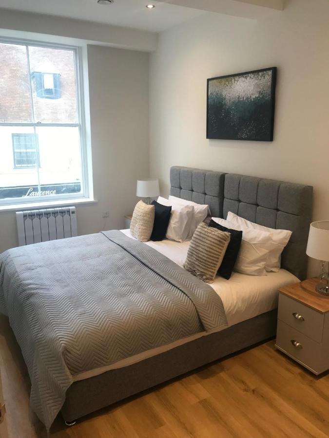 Heart Of Henley 1 & 2 Bedroom Apartments Экстерьер фото