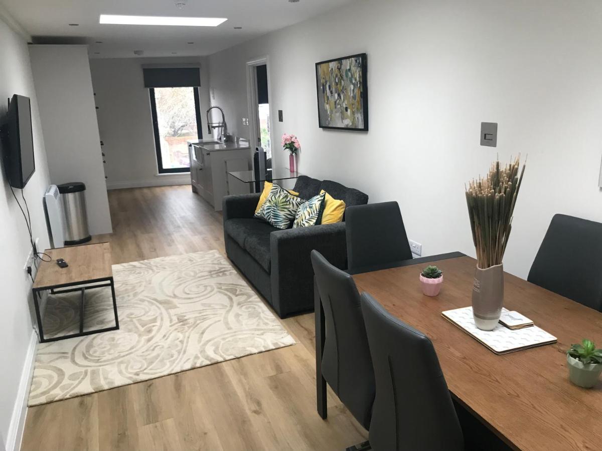 Heart Of Henley 1 & 2 Bedroom Apartments Экстерьер фото