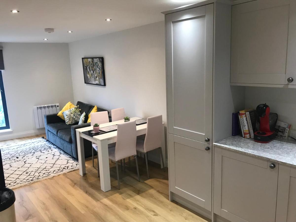 Heart Of Henley 1 & 2 Bedroom Apartments Экстерьер фото